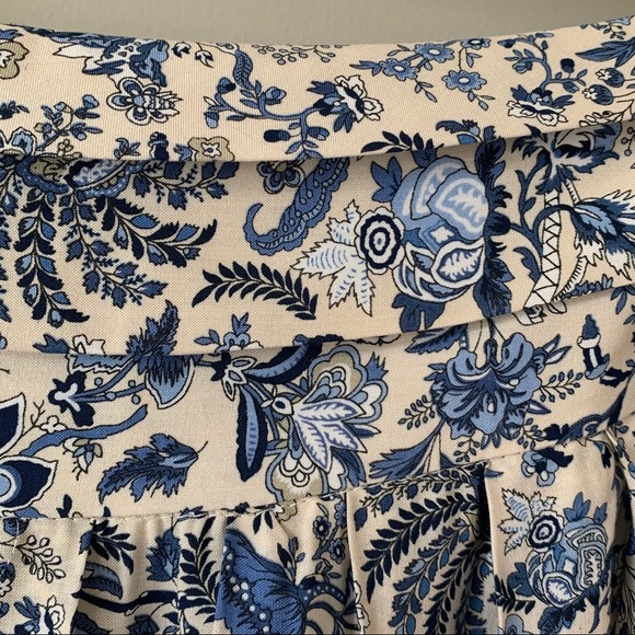 Adorable NWT H&M pleated skirt - Picture 4 of 9